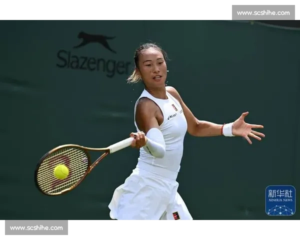 温网直击：郑钦文激战三盘憾负西尼亚科娃 高清大图速递
