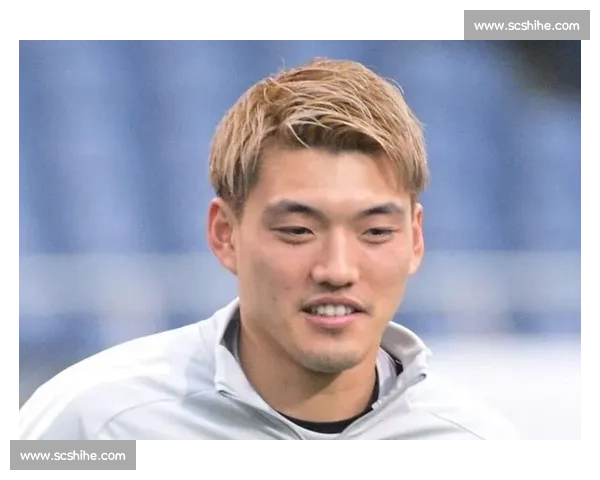 足坛喜事!堂安律大婚 日本国脚齐聚 美妆博主娇妻亮相 足坛喜事!堂安律大婚 日本国脚齐聚 美妆博主娇妻亮相